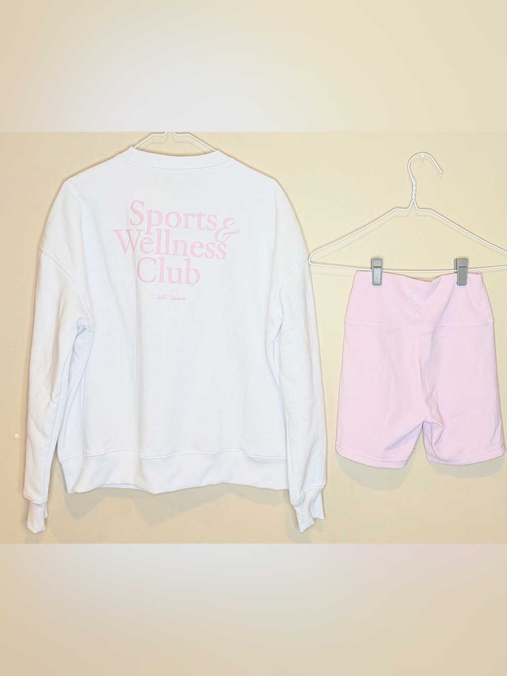 WILO The Label Sports & Wellness Club Sweatshirt & Bike Shorts SET - Picture 3 of 13